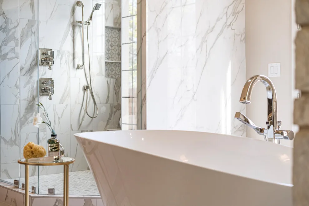 SECLUDED VALLEY PRIMARY BATHROOM & CLOSET by Sarah Blackbern Interiors - Photo 12