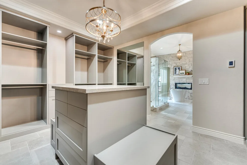 SECLUDED VALLEY PRIMARY BATHROOM & CLOSET by Sarah Blackbern Interiors - Photo 24