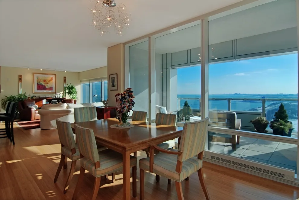 Condo at Millennium Park, Chicago by KDT Designs, Inc. - Photo 5