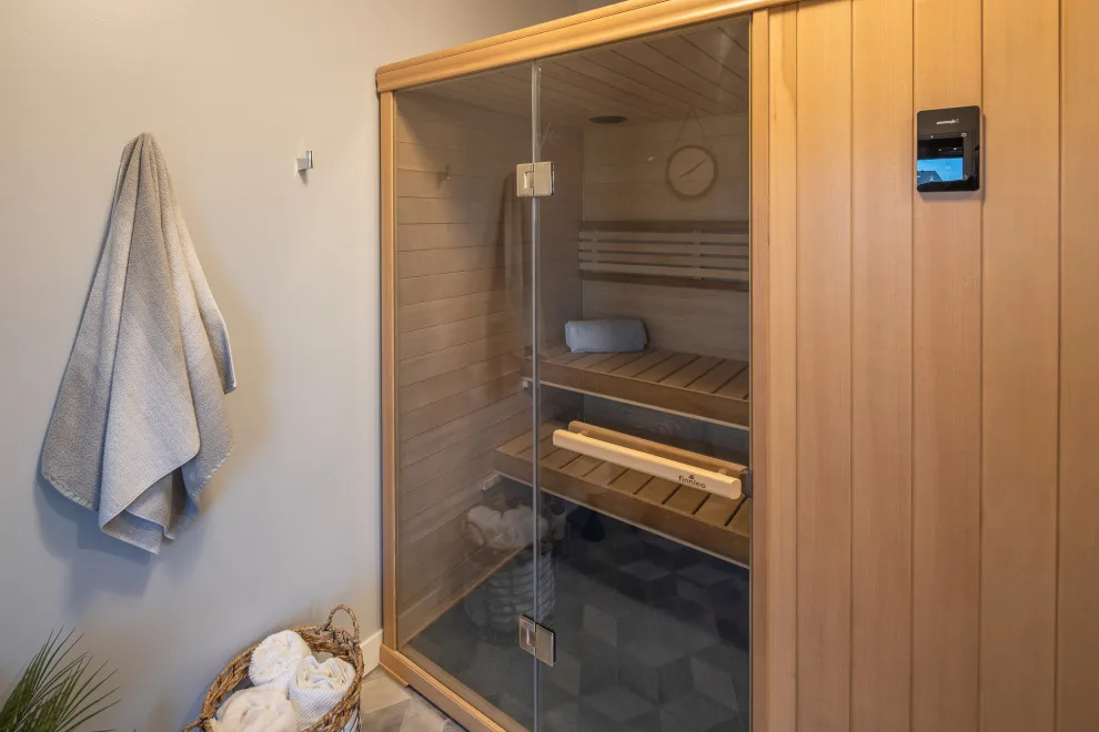 Contemporary Extension with Sauna by Studio A - Photo 17