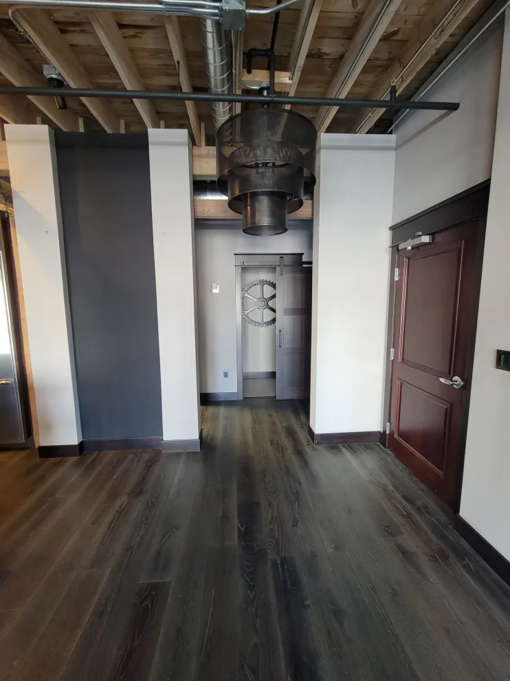 Contemporary Apartment Redefined by Wiles Design Group - Photo 21