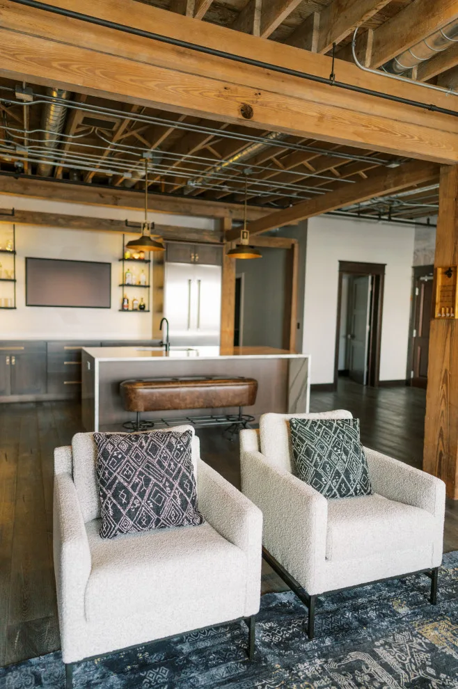 Contemporary Apartment Redefined by Wiles Design Group - Photo 8