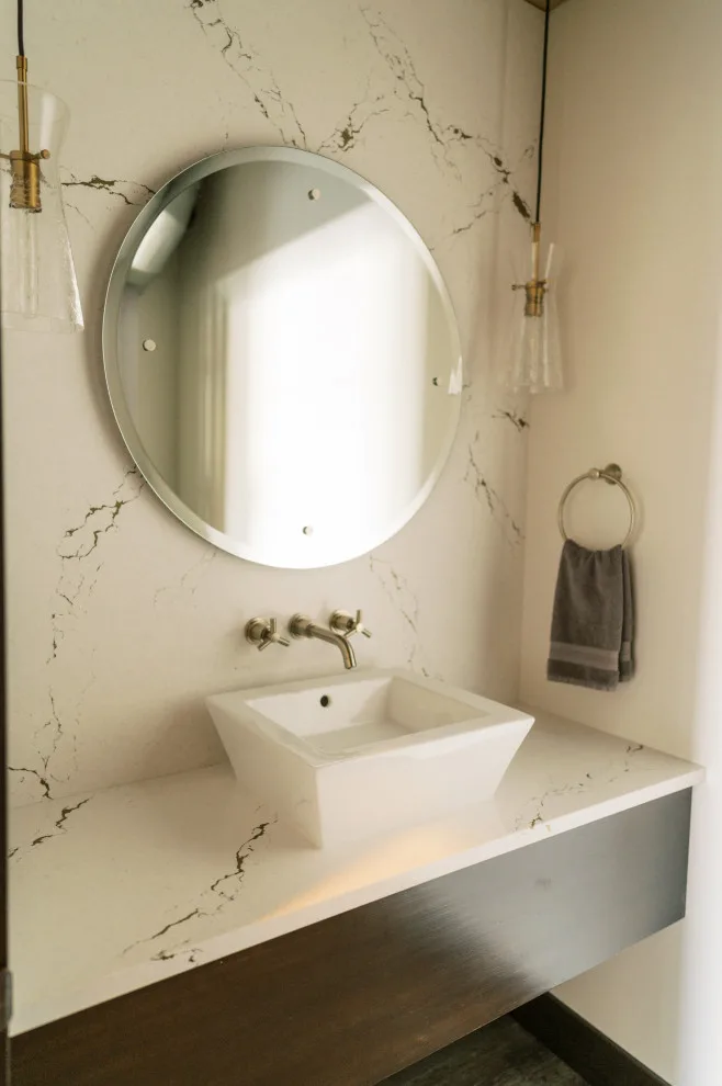 Contemporary Apartment Redefined by Wiles Design Group - Photo 19