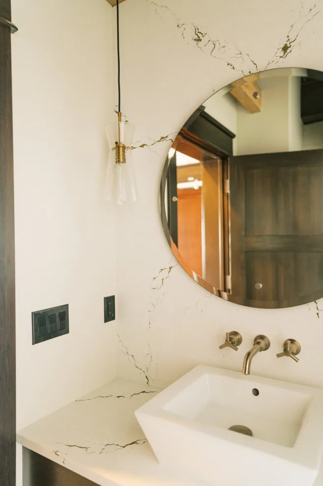 Contemporary Apartment Redefined by Wiles Design Group - Photo 32
