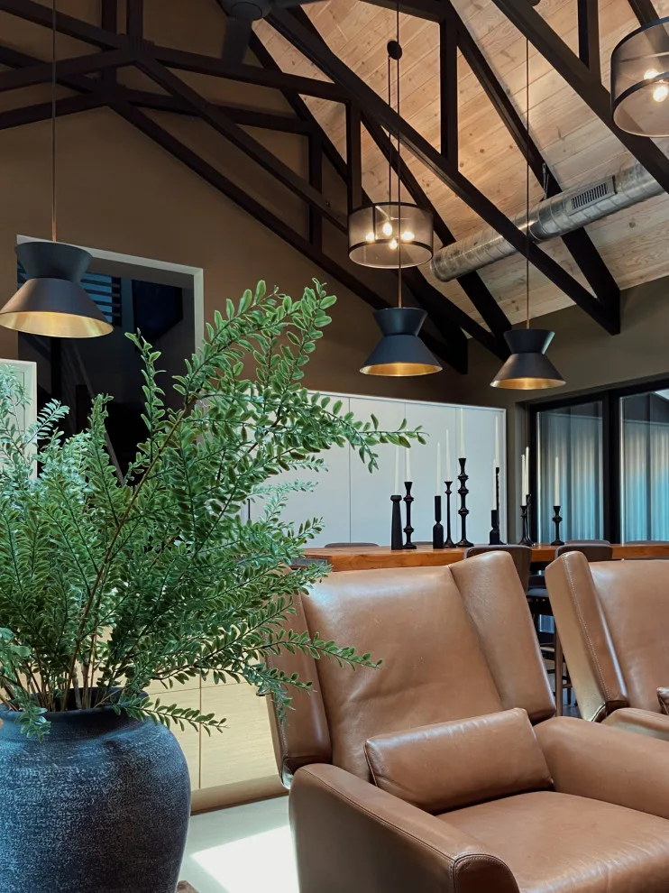 Contemporary Gathering Space by DesignFive, LLC - Steve Shorthouse - Photo 11