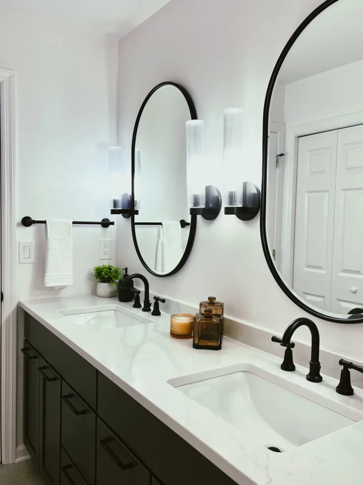 Contemporary Jack and Jill Bathroom by DesignFive, LLC - Steve Shorthouse - Photo 6