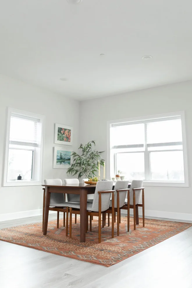 Mid-Century Modern Apartment Upgrade by Grayscale Homes - Photo 3