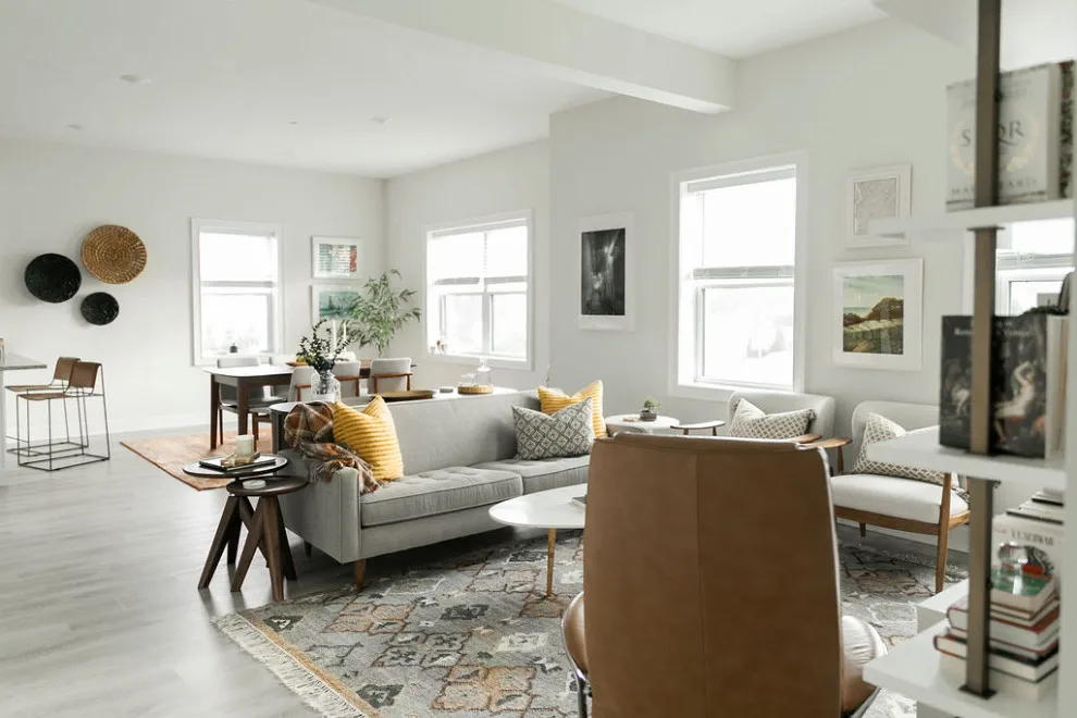 Mid-Century Modern Apartment Upgrade by Grayscale Homes - Photo 4