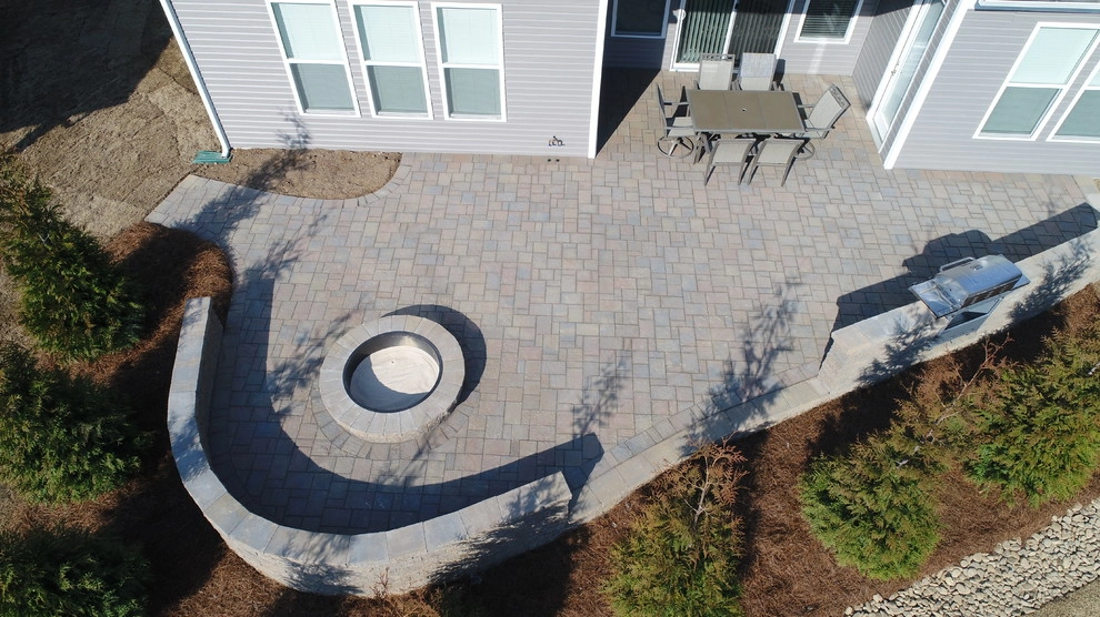 Firepit patio with Grill by H2O-Matic Outdoor Creations - Photo 3