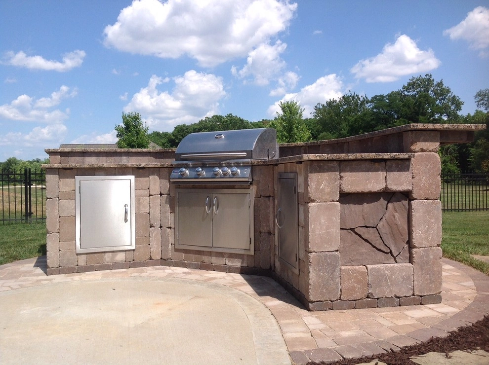 Outdoor Kitchen and BBQ by Hackman Lawn & Landscape - Photo 2
