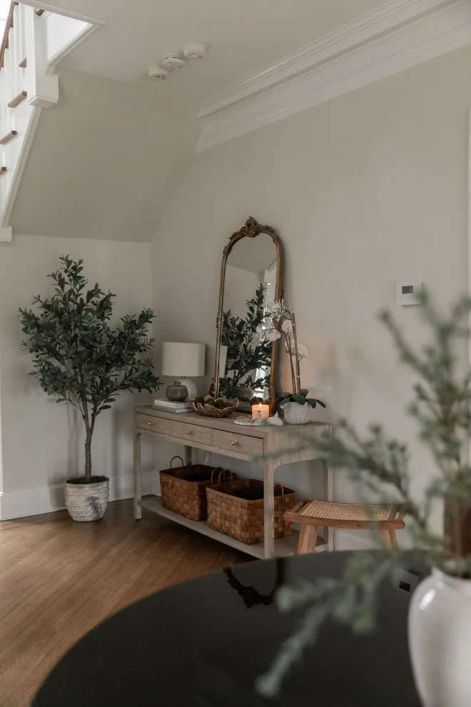 Grayscale Homes - Photo 2