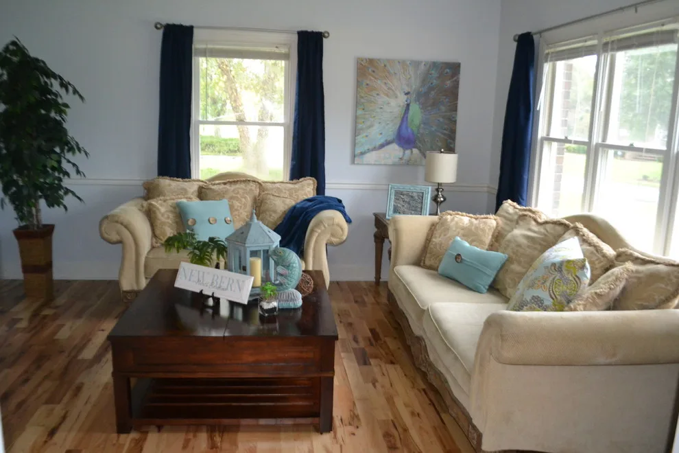 Residential Styling by Pritchett Interiors & Home Staging - Photo 42