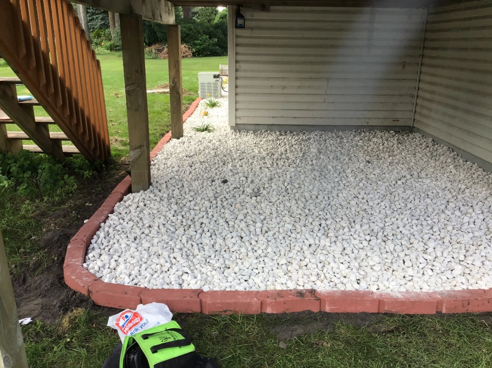 Flower bed and rock garden by H&S Professional Lawncare And Property Maintenance - Photo 15