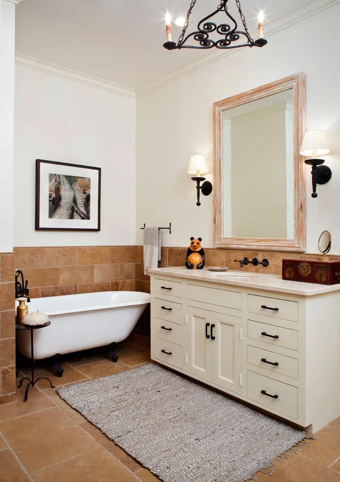 French Quarter Residence in New Orleans by Ourso Designs - Photo 12