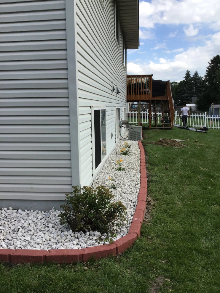 Flower bed and rock garden by H&S Professional Lawncare And Property Maintenance - Photo 19