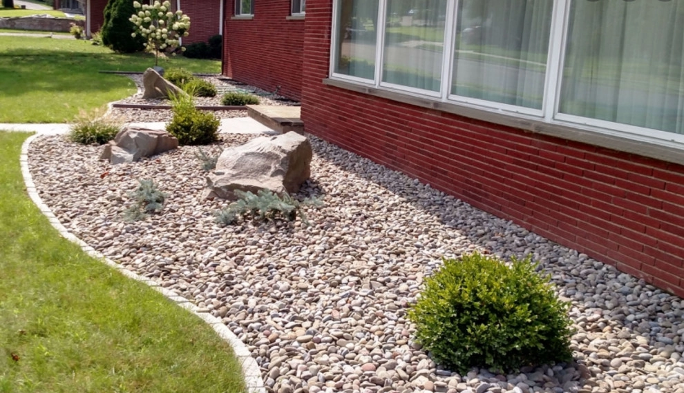 Rock flower bed by H&S Professional Lawncare And Property Maintenance - Photo 6