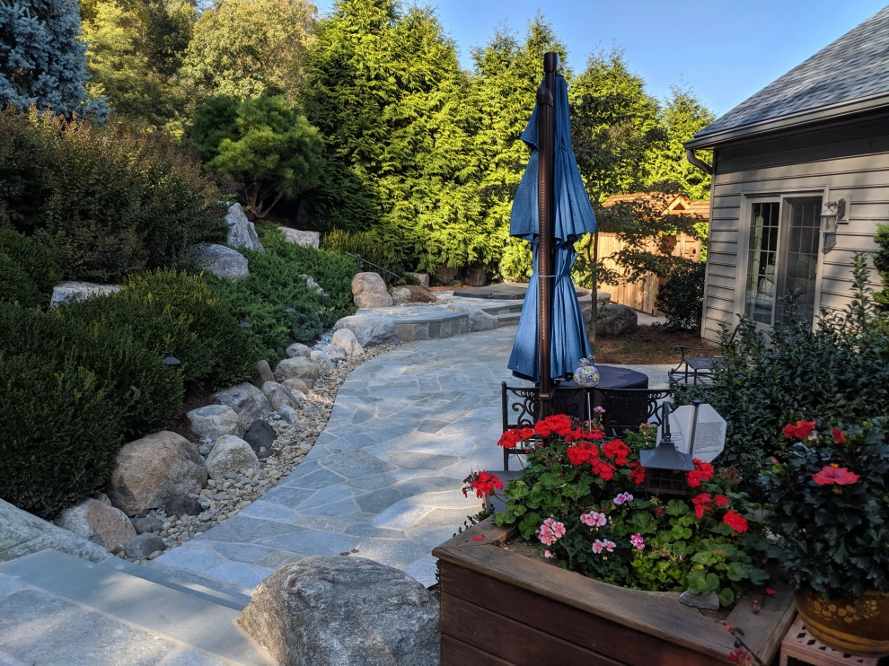 Hillside garden retreat by Hanselman Landscape And Gardens - Photo 4