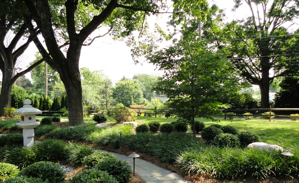 Japanese Touch for Main Line Home by Hanselman Landscape And Gardens - Photo 2