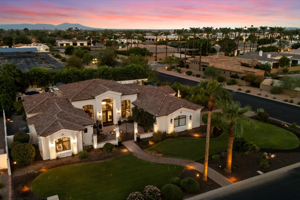 Oasis Update for Paradise Valley by Southworth Interior Design - Photo 47