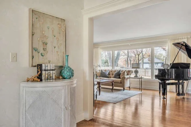Parkwood Knolls Home by Timothy Briscoe Interiors - Photo 2