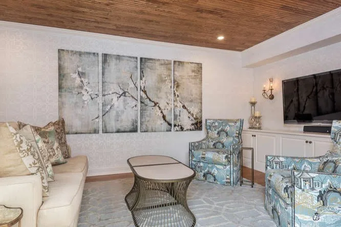 Parkwood Knolls Home by Timothy Briscoe Interiors - Photo 7