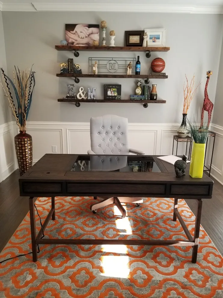 EM Home by Savvy Style With Valerie - Photo 15