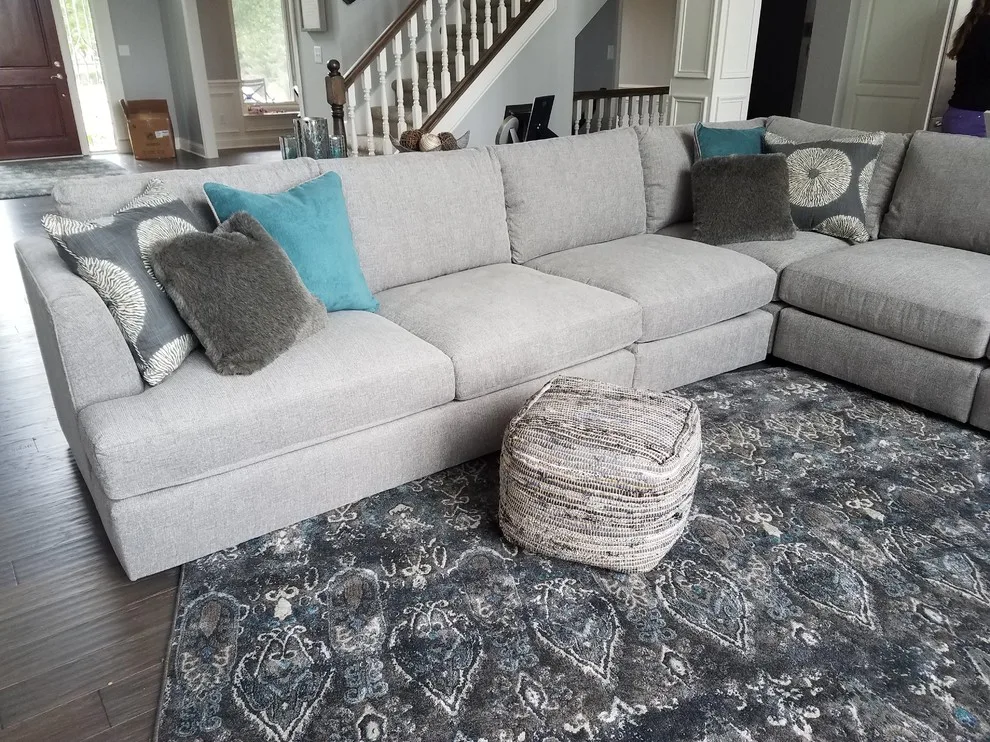 EM Home by Savvy Style With Valerie - Photo 6