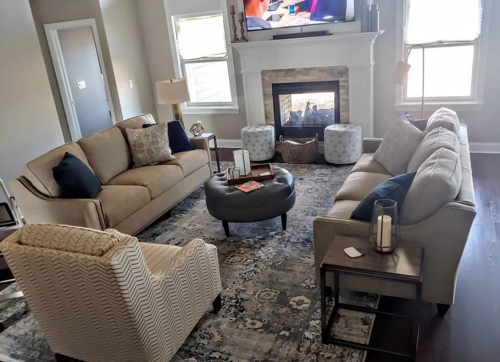 Lovely transitional area by Trinity Design - Photo 5