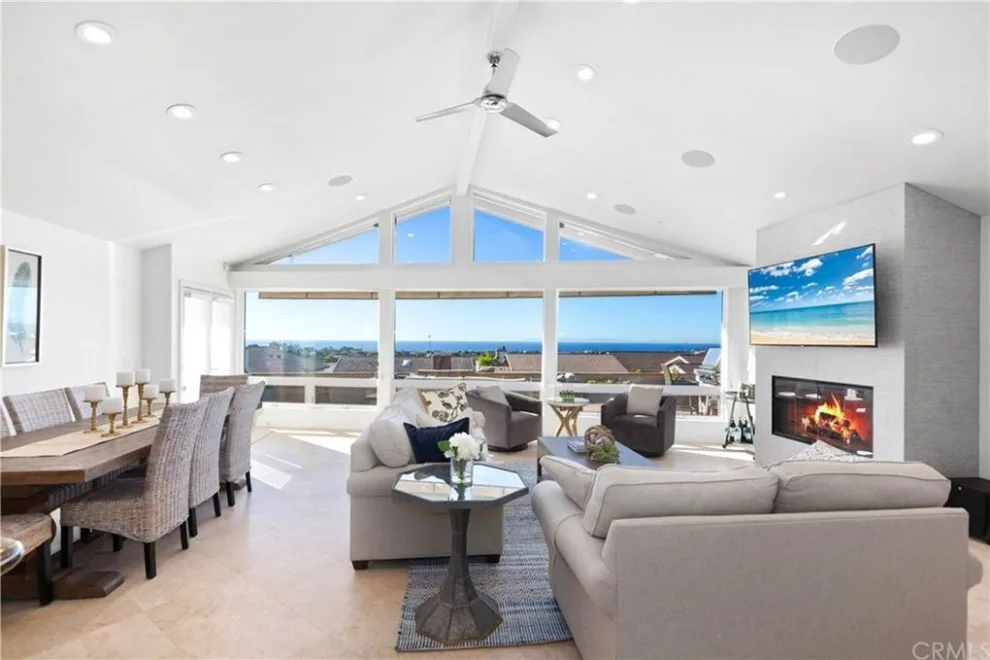 HOM Staging & Design - Photo 2