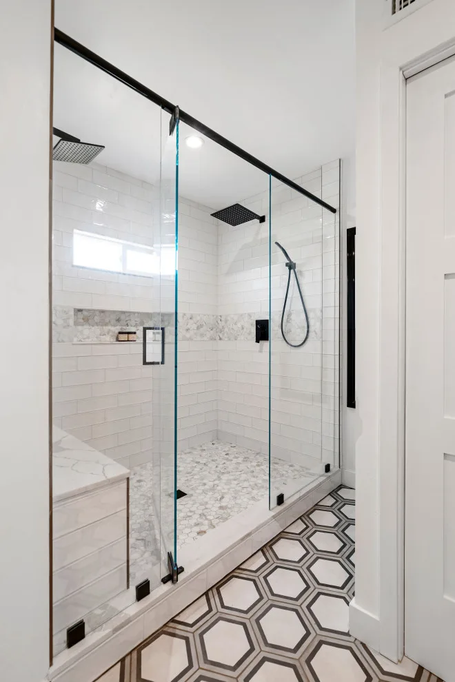 La Posta Avenue, Main Bathroom by Brovia Interiors - Photo 2