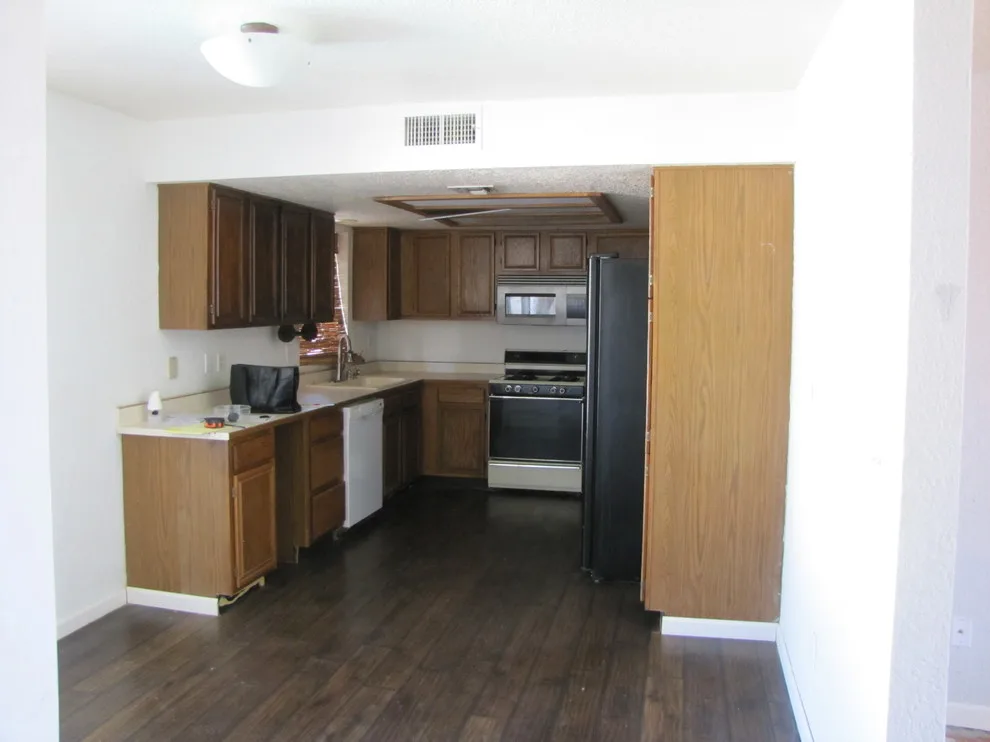 Revamp and Renovate Finished! by Victoria Staging & ReDesign - Photo 2