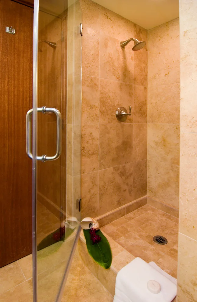Home Living by Interior Design Solutions Maui - Photo 63