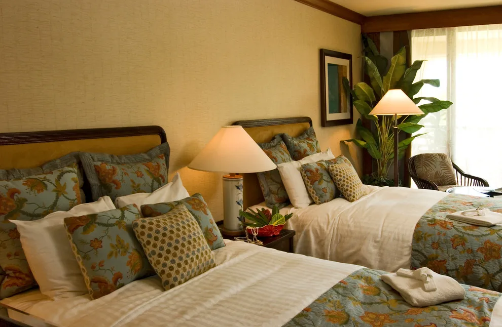 Home Living by Interior Design Solutions Maui - Photo 85