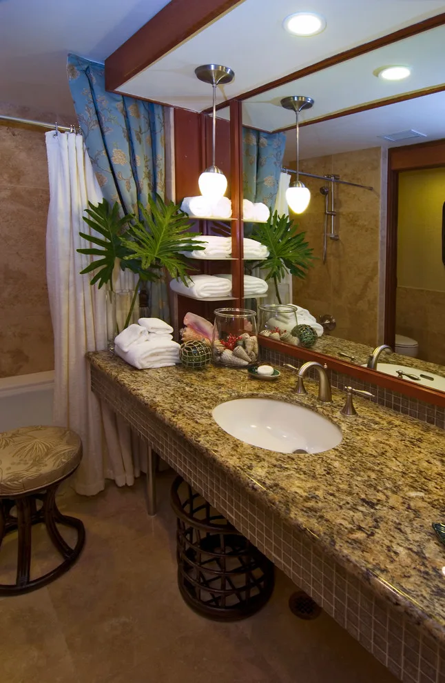Home Living by Interior Design Solutions Maui - Photo 57