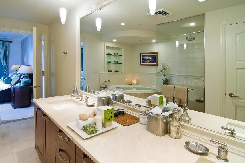 Home Living by Interior Design Solutions Maui - Photo 132
