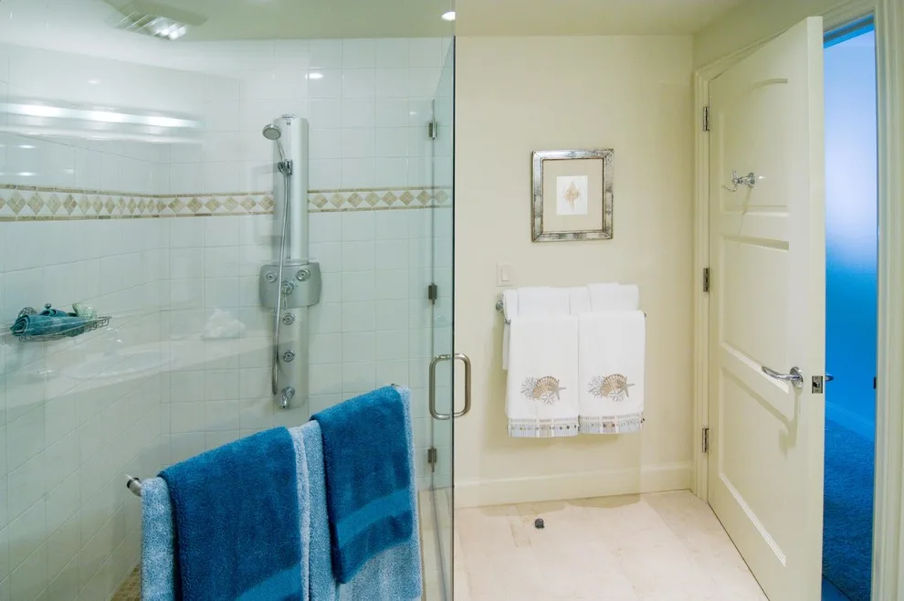 Home Living by Interior Design Solutions Maui - Photo 6