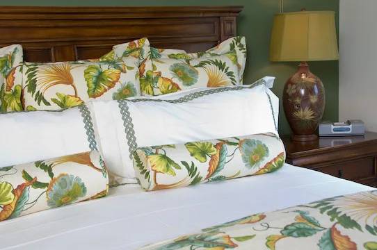 Home Living by Interior Design Solutions Maui - Photo 96