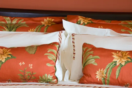 Home Living by Interior Design Solutions Maui - Photo 160