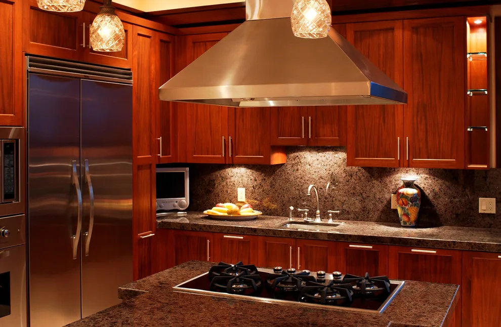 Home Living by Interior Design Solutions Maui - Photo 28