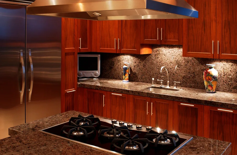 Home Living by Interior Design Solutions Maui - Photo 3