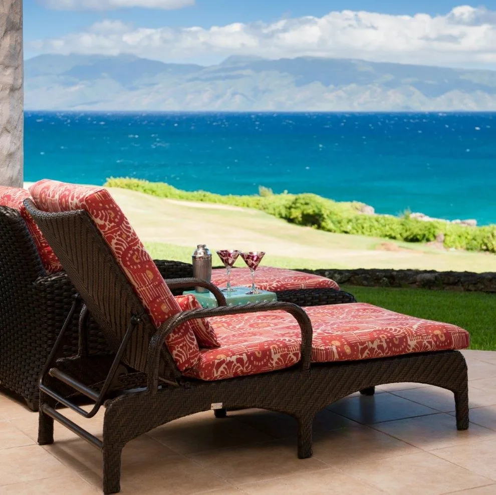 Home Living by Interior Design Solutions Maui - Photo 10