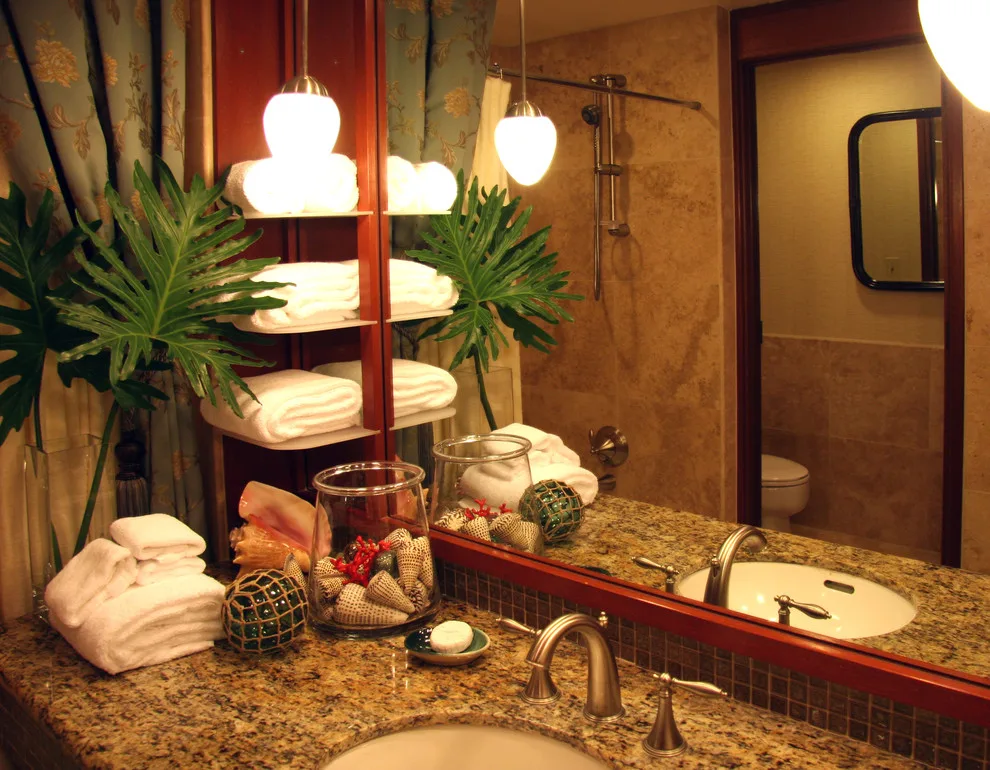 Home Living by Interior Design Solutions Maui - Photo 49