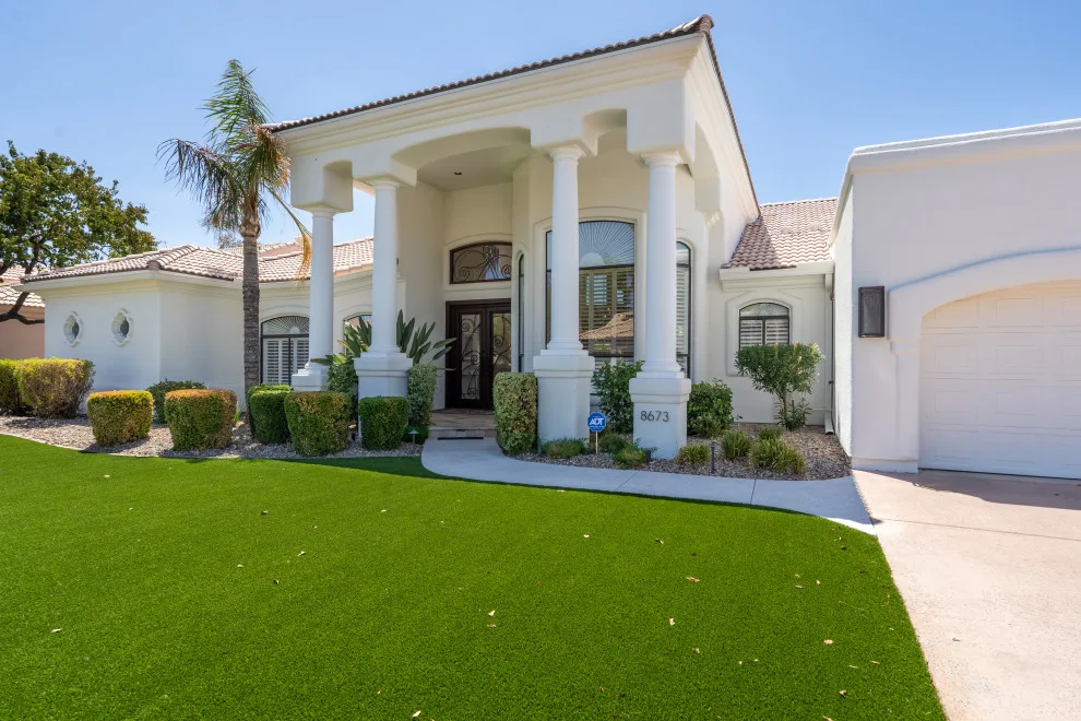 Contemporary Farmhouse in Scottsdale by Southworth Interior Design - Photo 39