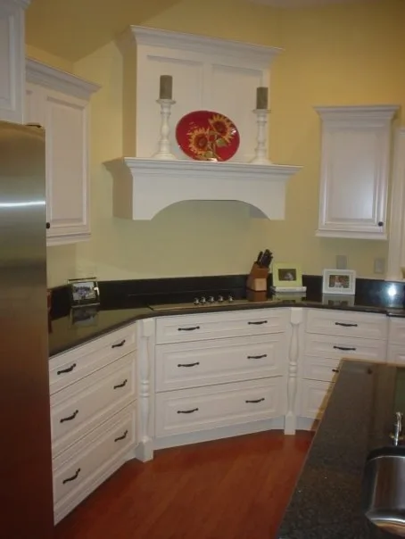 Compact Kitchen by Hamilton Rae - Photo 3