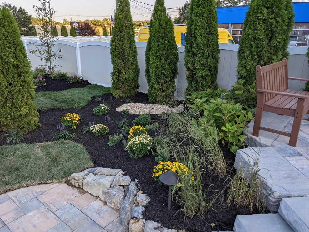 Featured Projects by Heidrich Landscaping - Photo 24