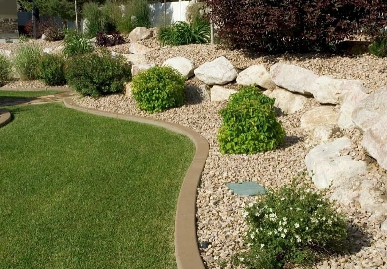 Featured Projects by Heidrich Landscaping - Photo 5