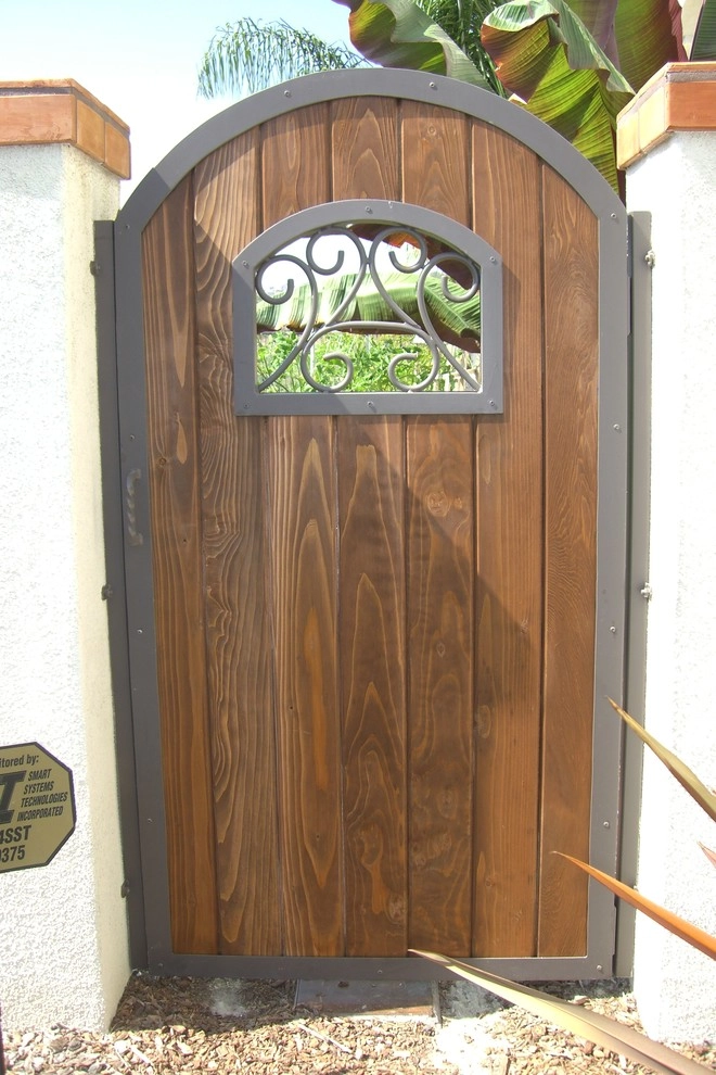 Helcco Landscape Construction - Photo 11