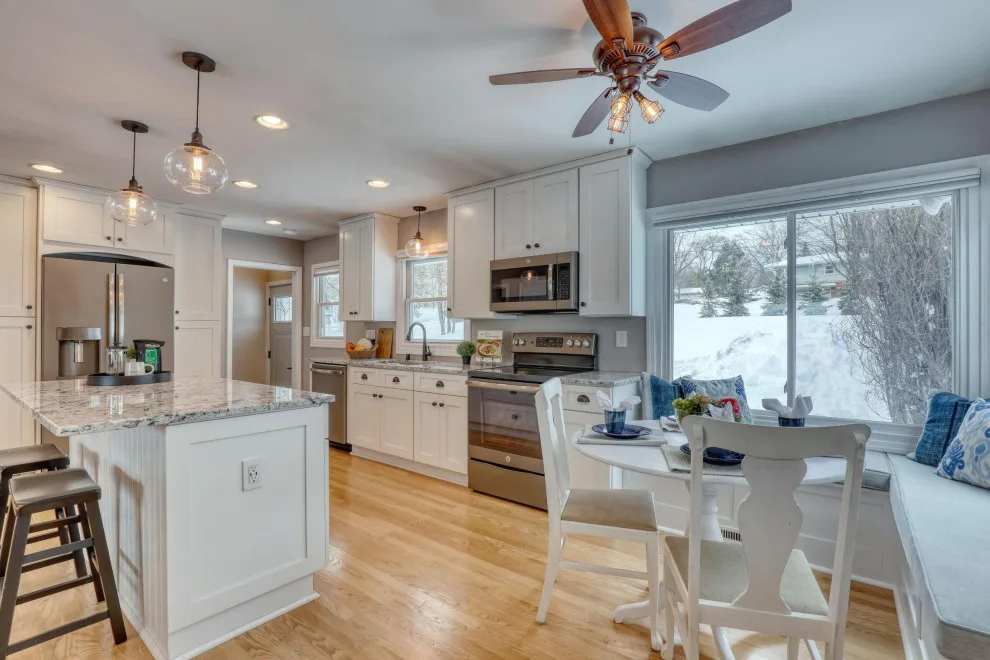 Brookfield, WI Before and After Staging by SHOW & SELL Home Staging LLC - Photo 7