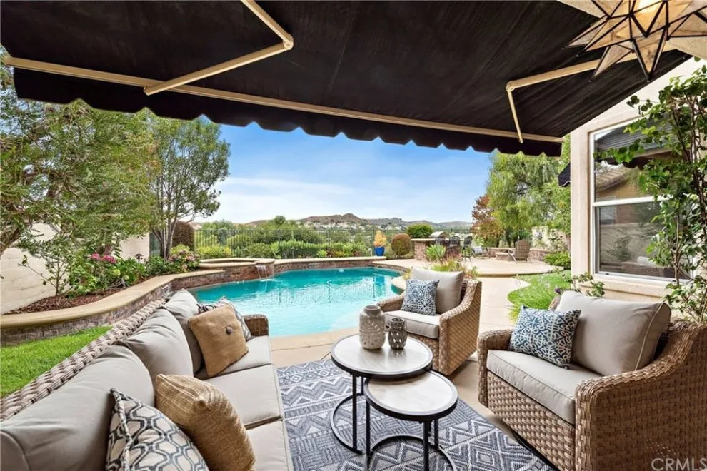 Coastal Staging by HOM Staging & Design - Photo 16
