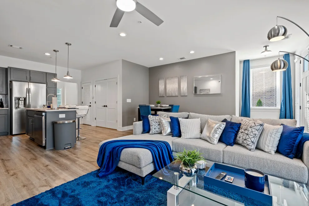 The Azure Jewel: Comprehensive AirBNB Design by Interiors À La Mode, LLC - Photo 24